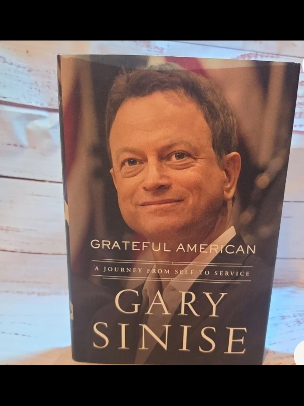 Grateful American by Gary Sinise - Hardcover Book, Navy & Cream Cover